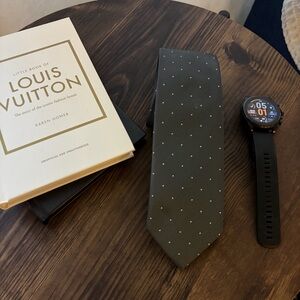 Goodfellow & Co Men’s Grey Polka Dot Tie - Excellent Condition